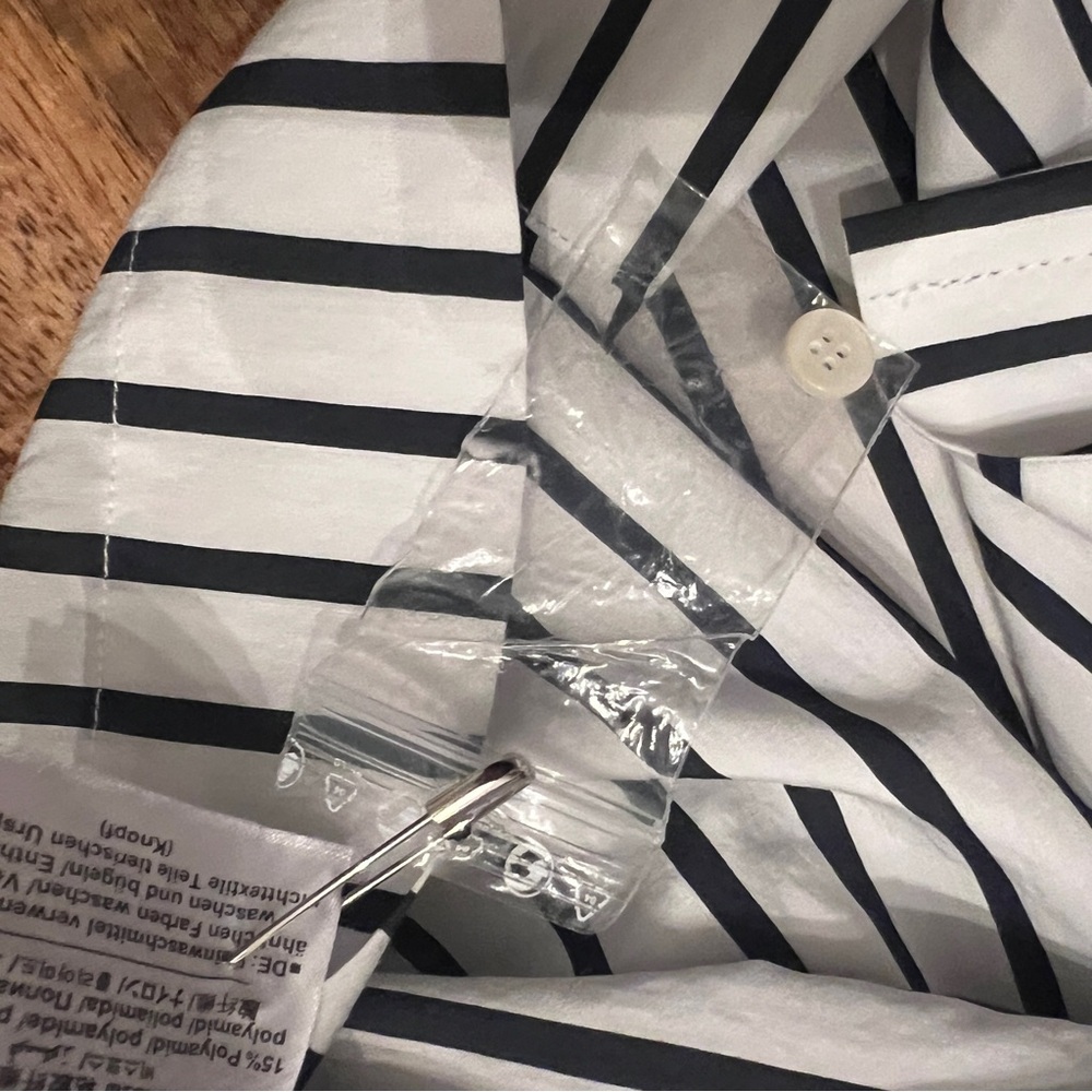 Closed Striped Cropped Button Down Blouse Ivory B… - image 7